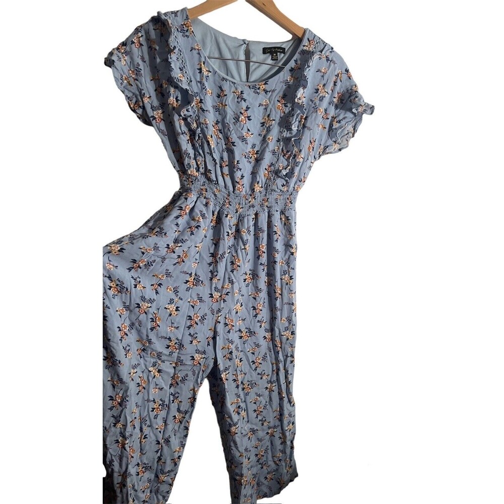 Jodi Kristopher Floral Blue Ruffle Jumpsuit One Piece Slip On Size M